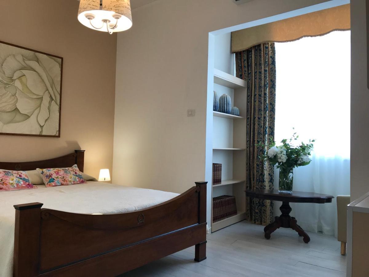 Roof Garden Bed & Breakfast